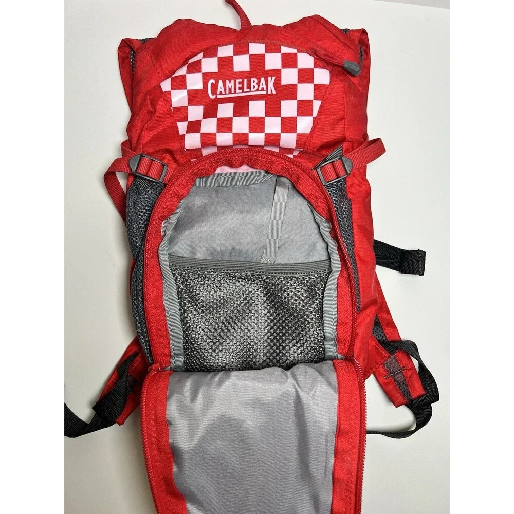 CamelBak Mini M.U.L.E. Kids Hydration Backpack Red White Checkered Zip 1.5 L